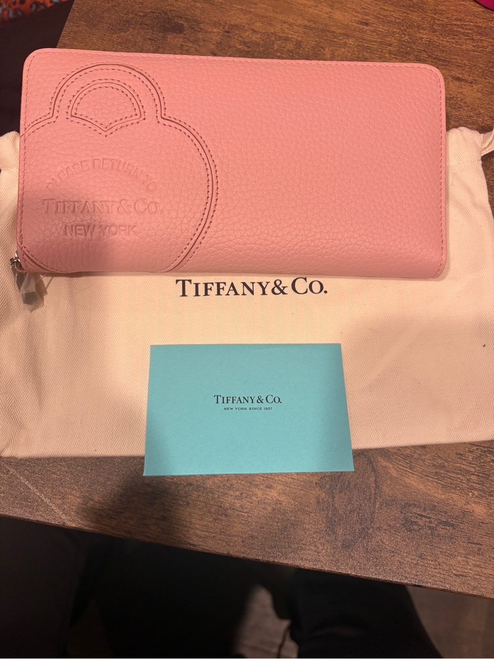 NWT Tiffany & Co. Pink Leather Zip Wallet